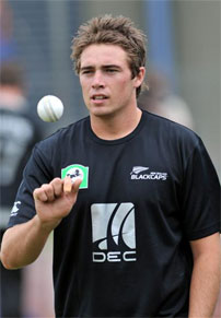 Southee Signs with Essex