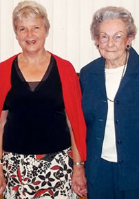 Homemakers Reunite in Indiana